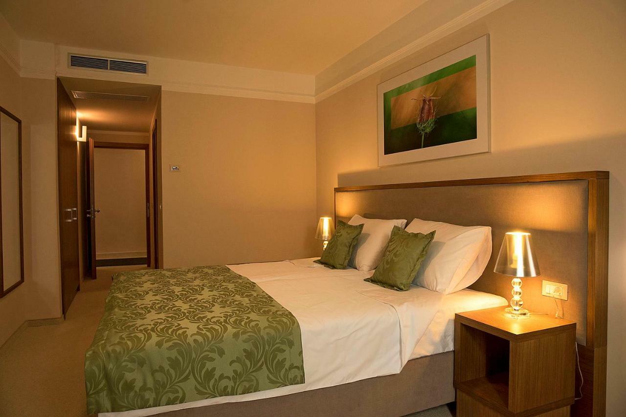 Hotel Bonaca سكرادين المظهر الخارجي الصورة