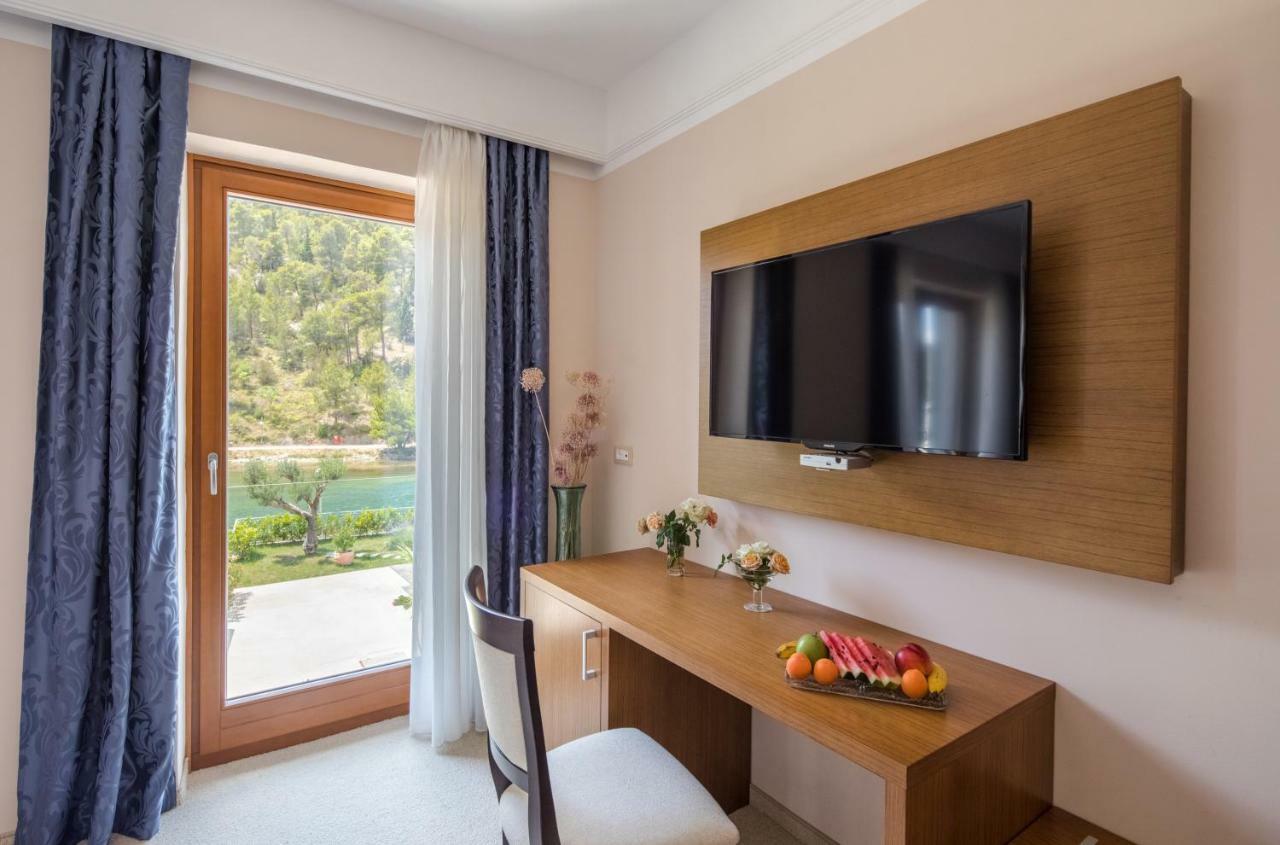 Hotel Bonaca سكرادين المظهر الخارجي الصورة